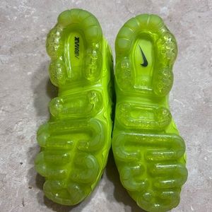 Neon green Nike air max